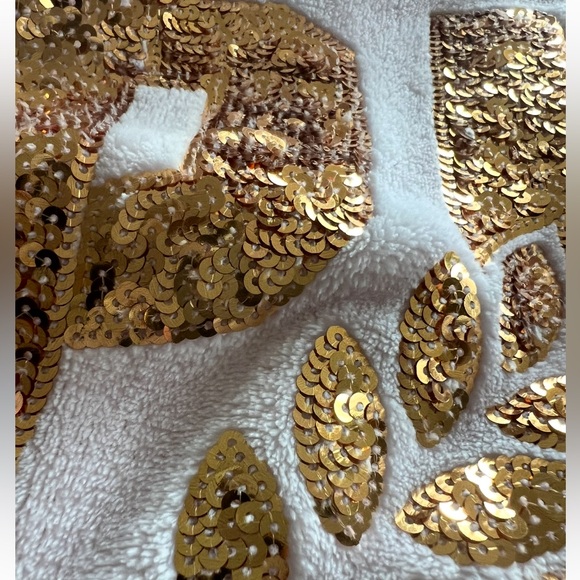 PINK VICTORIA SECRET BATH ROBE - Picture 10 of 12